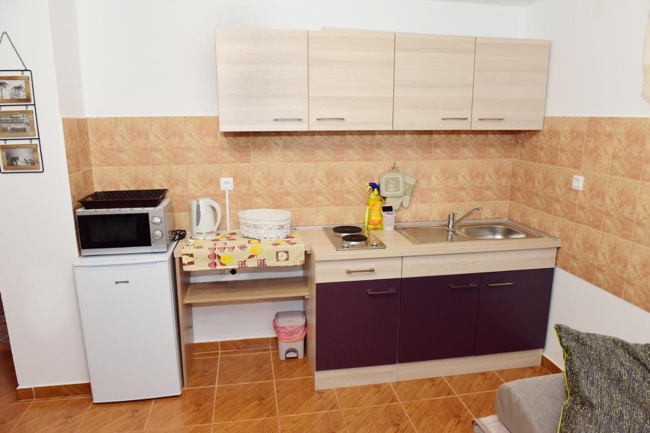 Apartman Bingo Josipdol Exteriör bild